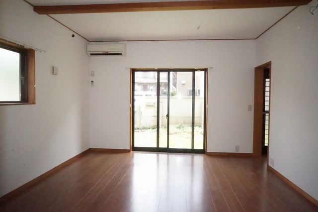 居室・リビング　※前回、募集時のお写真です。