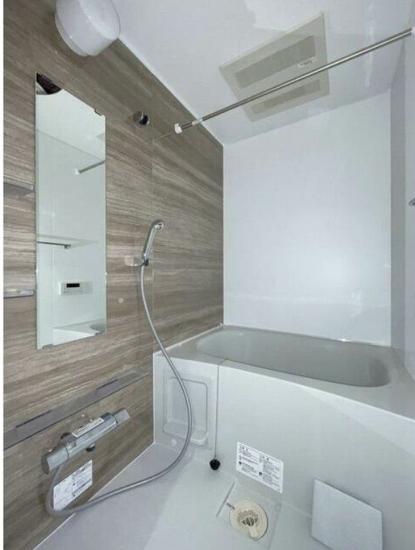 バス・シャワールーム　バス