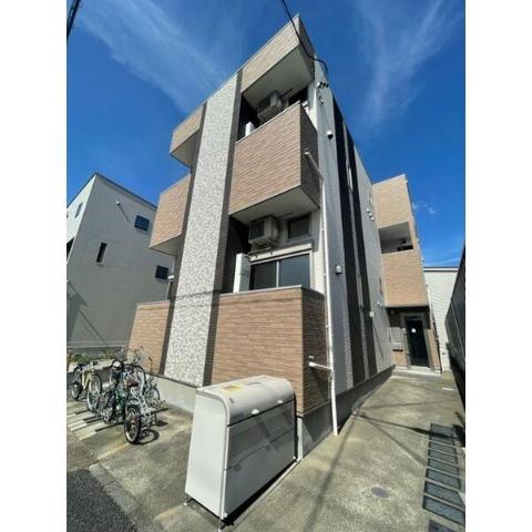 建物外観　外観写真（昼）