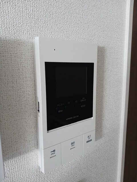 その他　東海道線・鴨宮駅まで830m