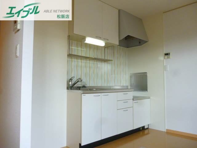 キッチン　同型参考写真