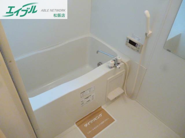 バス・シャワールーム　同型参考写真