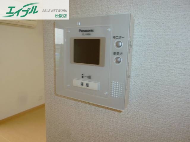 セキュリティ　同型参考写真