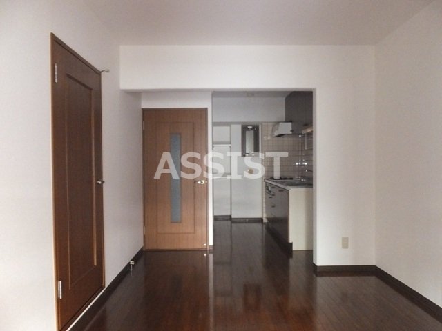 居室・リビング　先行申込受付中♪お電話がご案内スムーズです♪オンラインもOK