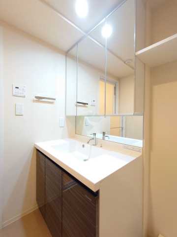 洗面設備　レジディア千駄木