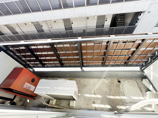 バルコニー　～洗濯物干そう～