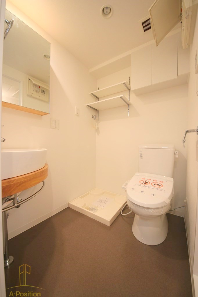 洗面設備　SERENiTE上町台