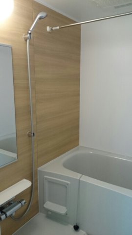 バス・シャワールーム　お風呂で日々の疲れを落としましょう