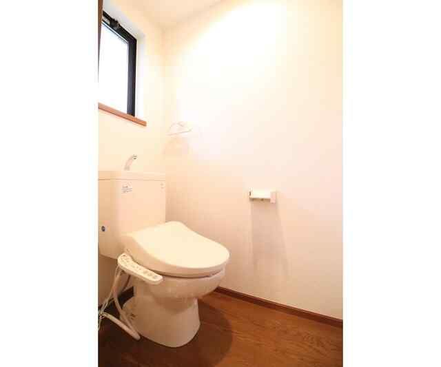 トイレ　同一仕様参考写真