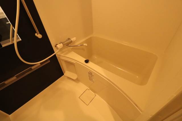 バス・シャワールーム　おしゃれな浴室！