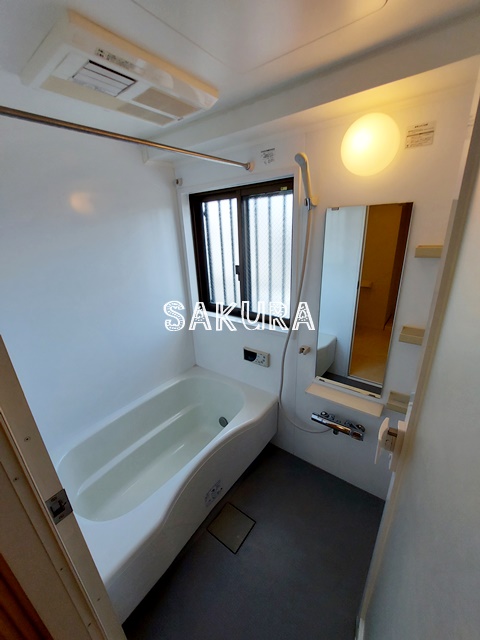 バス・シャワールーム　日々の疲れを癒すお風呂です♪