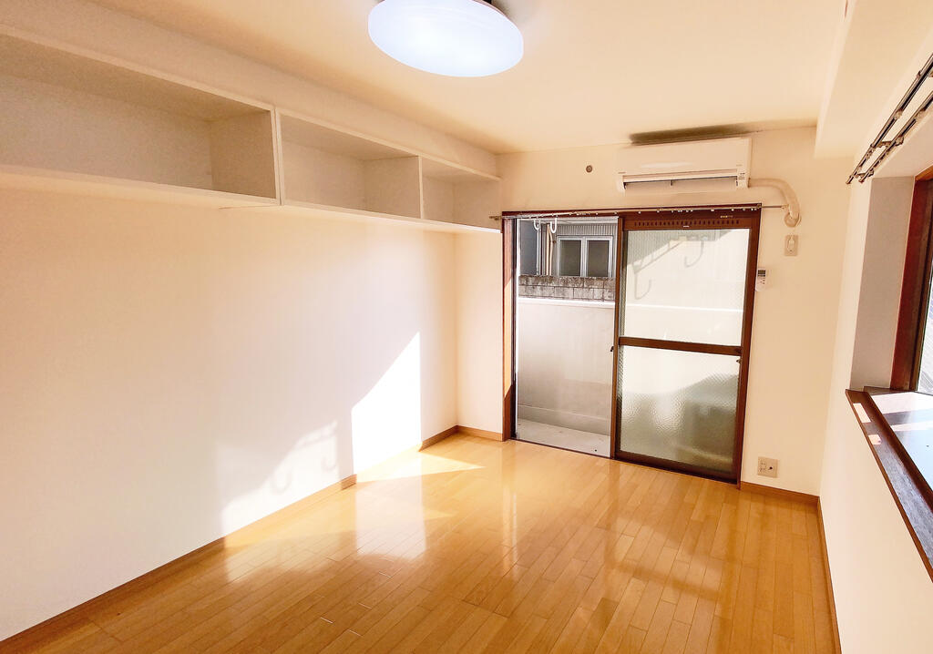 その他部屋・スペース　インターネット無料！Wi-Fiルーターも設置済。