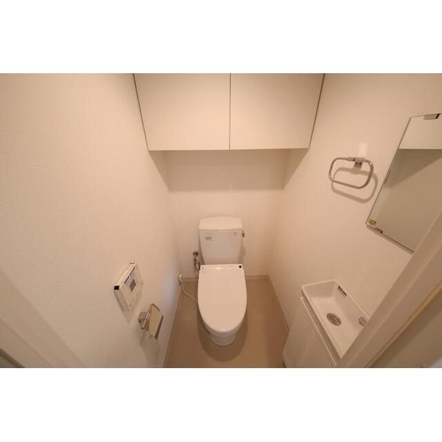 トイレ　プレシス東神田