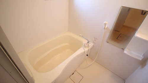 バス・シャワールーム　浴室