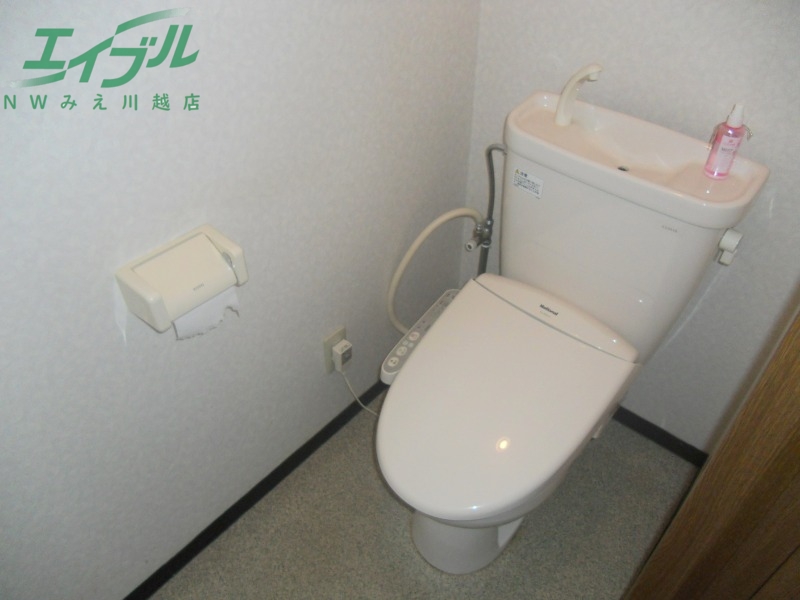 トイレ　同型参考写真