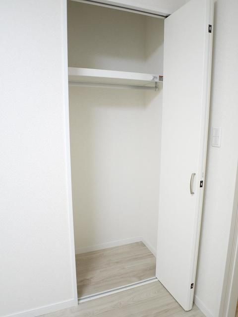 収納　奥行のある収納付です！増えがちな荷物をもスッキリ収納できます