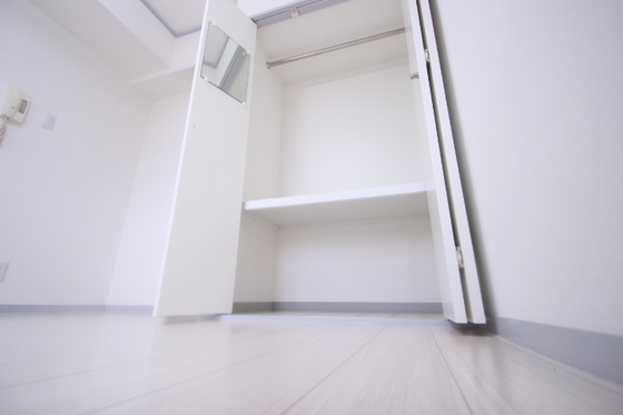 収納　※別号室の写真となっております。
