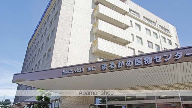 病院　まるがめ医療センター（病院）まで1000m