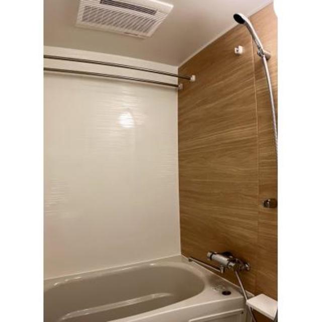 バス・シャワールーム　※写真は同タイプ住戸です。