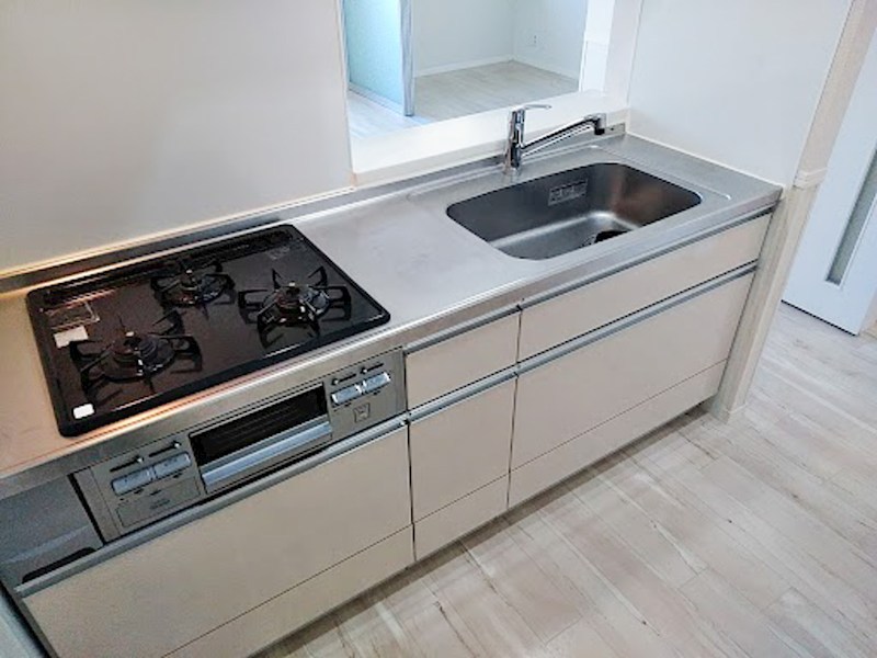 キッチン　※写真は他部屋使用しています