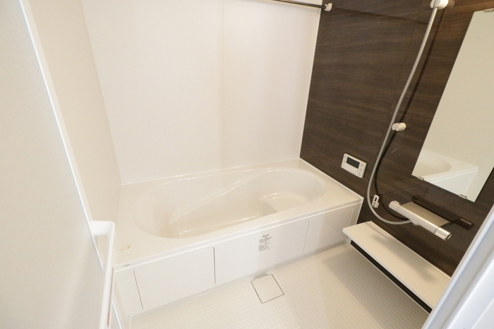 バス・シャワールーム　追焚機能付き１坪バスルーム