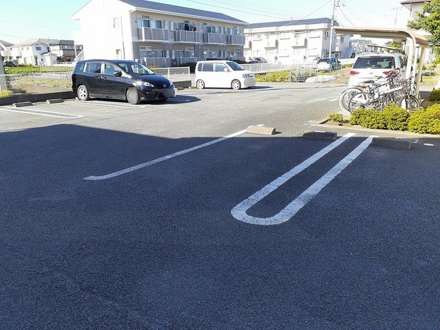 駐車場　駐車スペースもあります