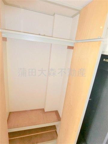 その他設備　玄関収納