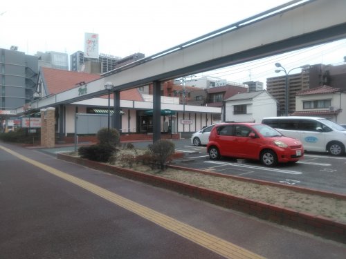 飲食店　ロイヤルホスト住吉店（飲食店）まで882m