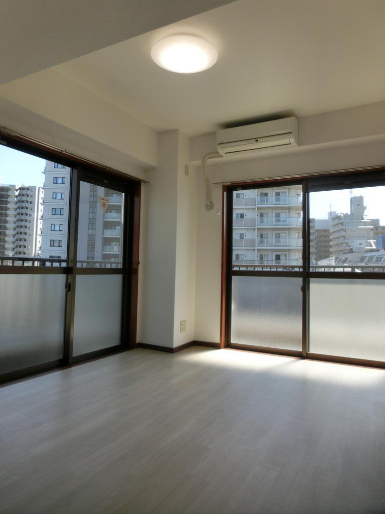 居室・リビング　角部屋です