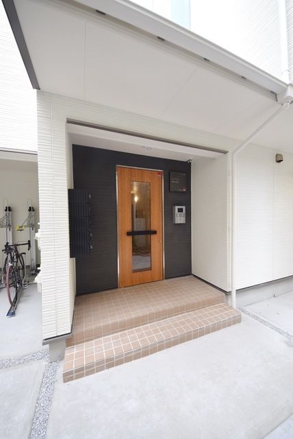 エントランス　エントランス