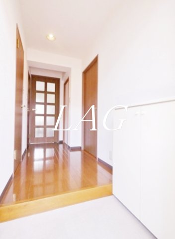 玄関　玄関です。