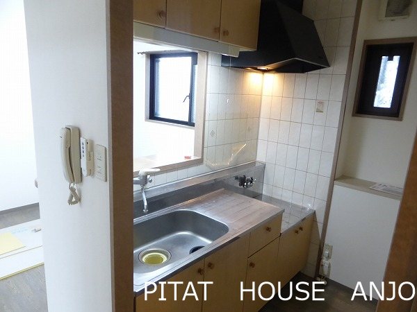 キッチン　302参考写真