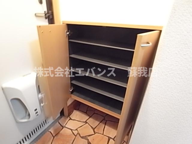 エントランス　建物の内部です