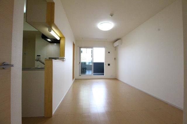 居室・リビング　★日当たり良好♪明るいお部屋★