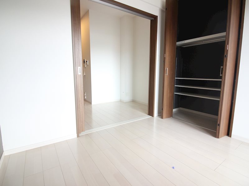 居室・リビング　別号室イメージ