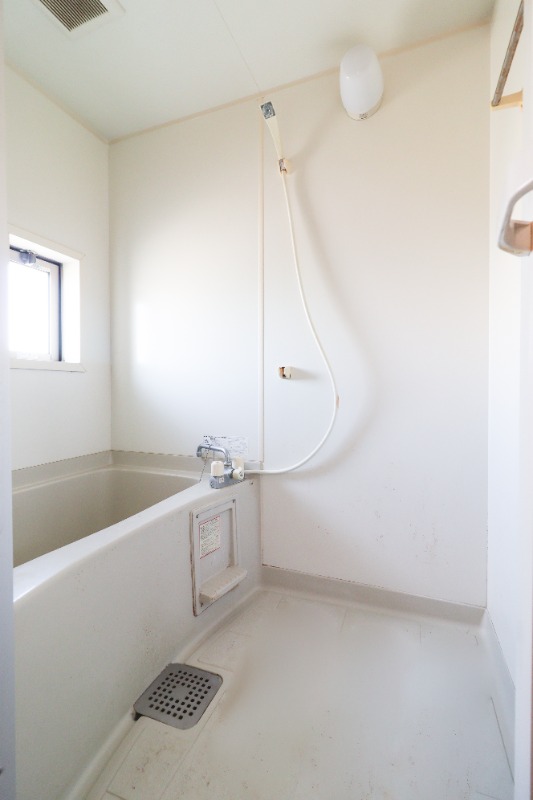 バス・シャワールーム　図面と現状に相違がある場合には現状を優先