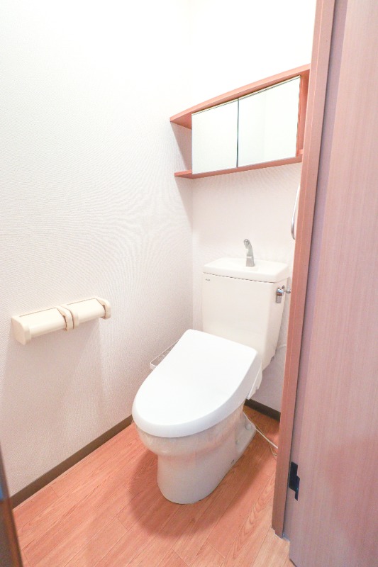 トイレ　図面と現状に相違がある場合には現状を優先