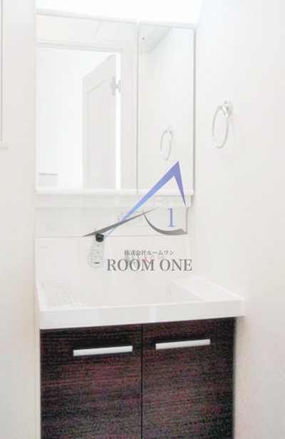 洗面設備　洗面台です。