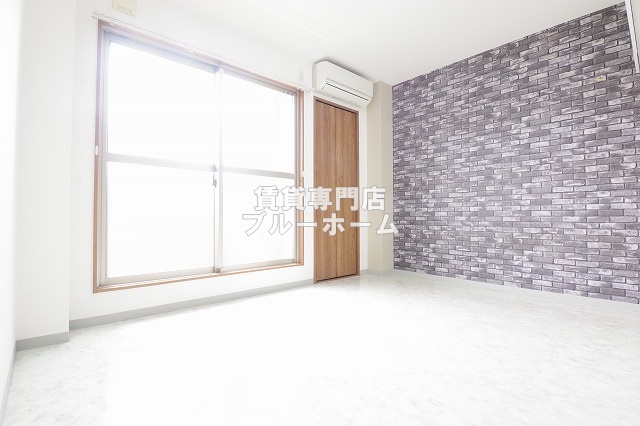 その他部屋・スペース　別角度からの洋室！