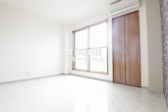 その他　別角度からの洋室！