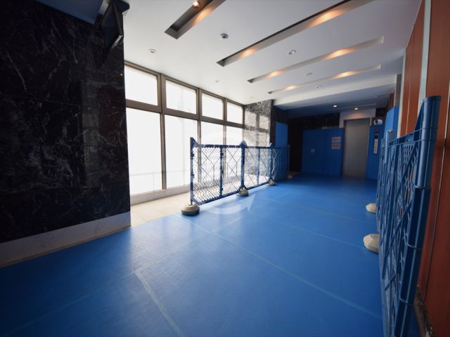 ロビー　エスリード難波ステーションゲートサウステラス　ロビー