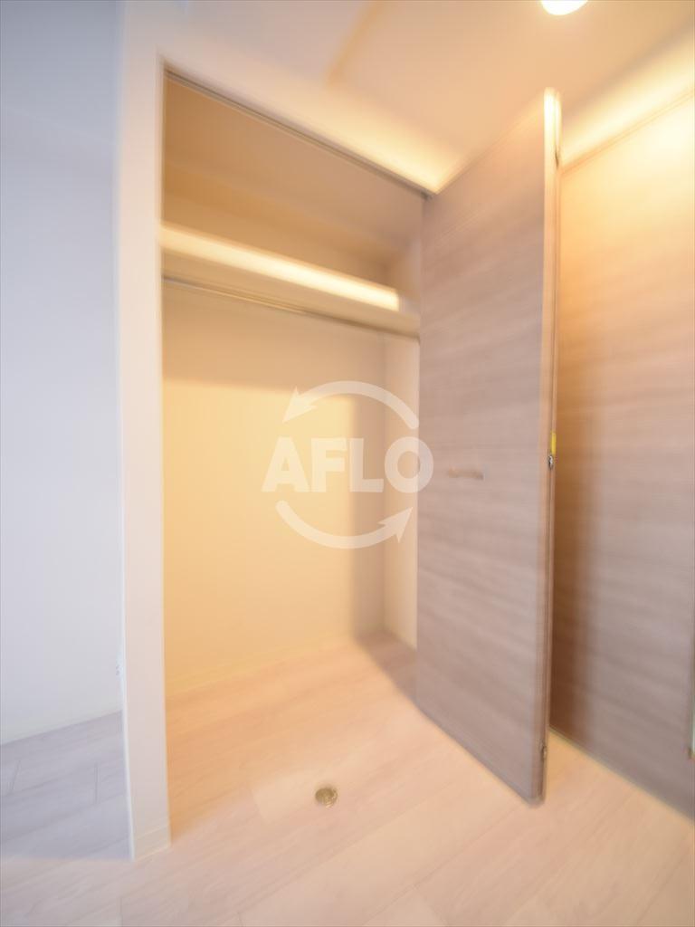 収納　エスリード難波ステーションゲートサウステラス　クローゼット