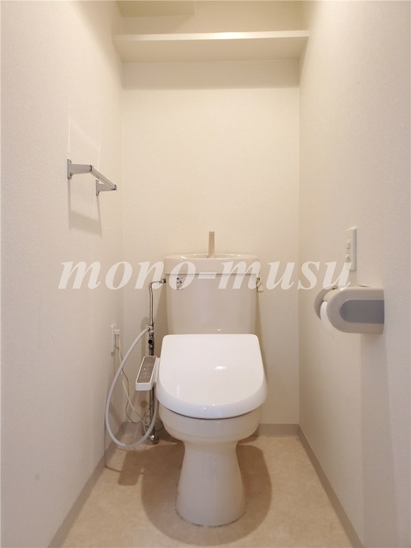 トイレ　別部屋参考写真