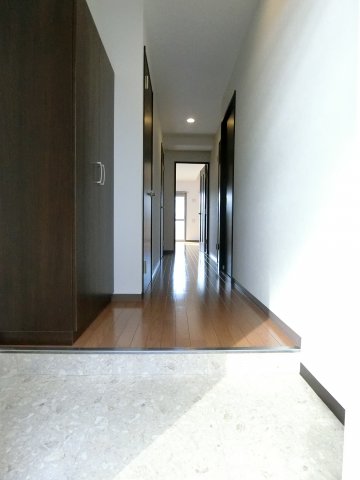 玄関　詳細は、RISUMO江坂本店→06-6155-7137まで♪