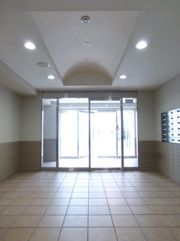 エントランス　エントランス