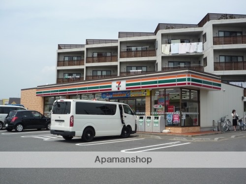 コンビニ　セブンイレブン（コンビニ）まで3907m