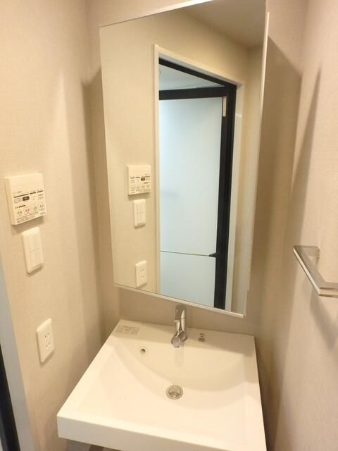 洗面設備　※別部屋写真参照
