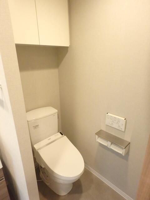 トイレ　別部屋参考写真