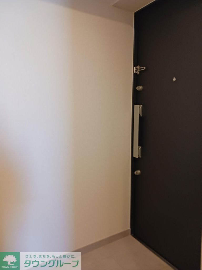 玄関　別部屋参照写真