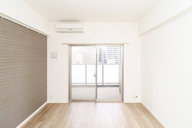 居室・リビング　別号室です。現状優先になります。